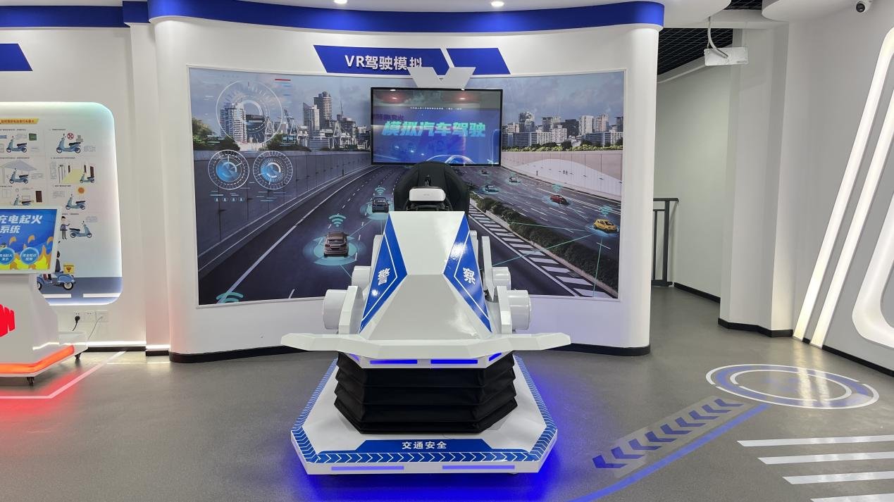 为什么选赛道 我们一如既往的选择安全体验式教育？